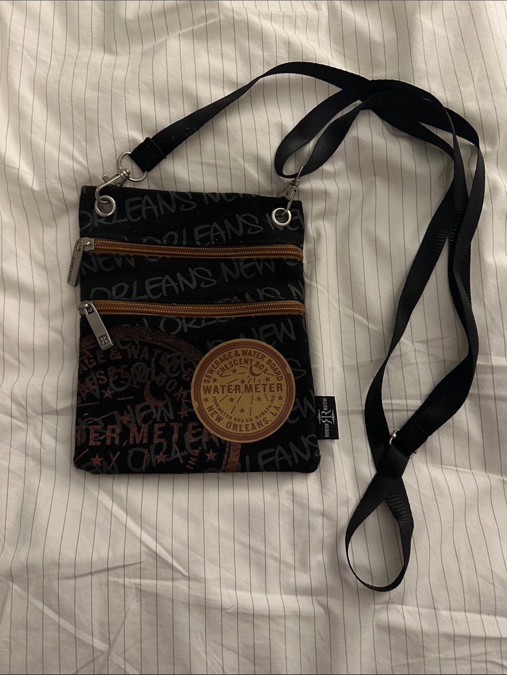 💜 3/30 Robin Ruth - New Orleans Water Meter Crossbody Bag - Black